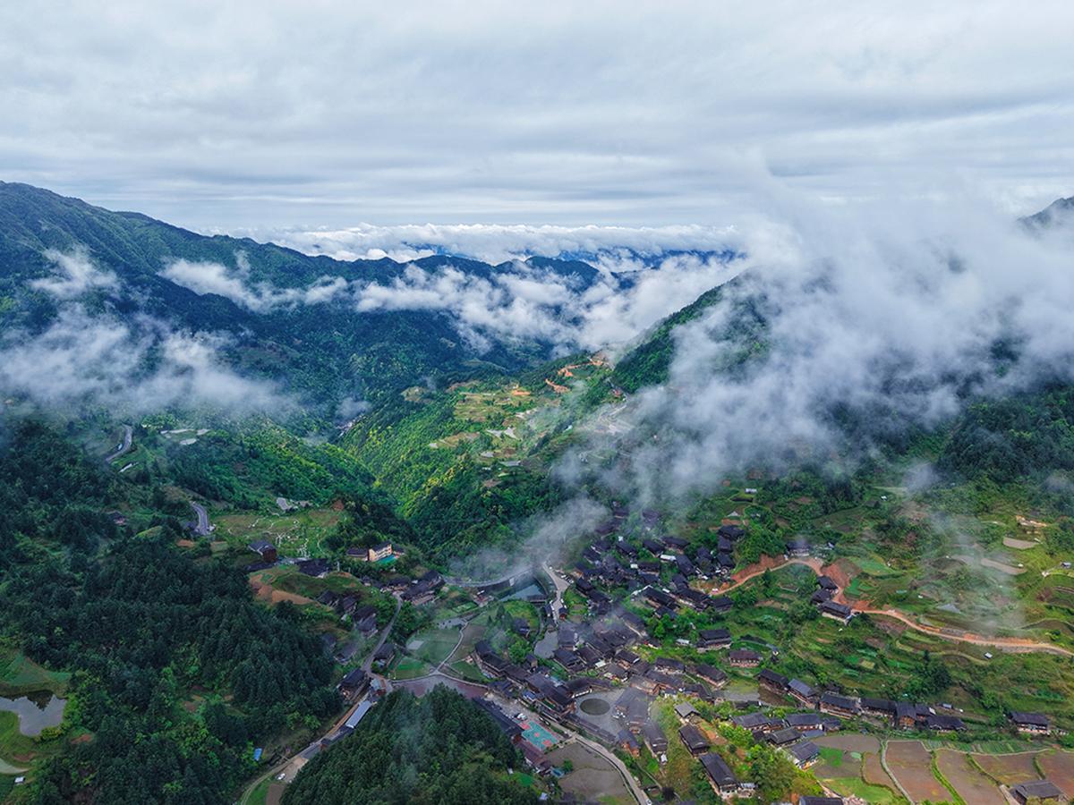 5-Day Guizhou Leigong Mountain Miao Ethnic Circular Route 1